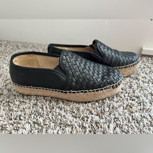 SAM EDELMAN Black platform flats